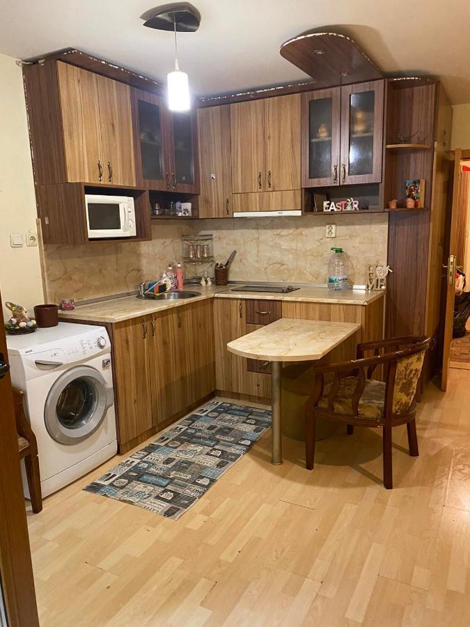 Апартамент Столетов Varna Buitenkant foto